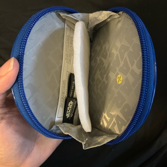 Disney Starwars x loungefly r2d2 wallet - Picture 2 of 4